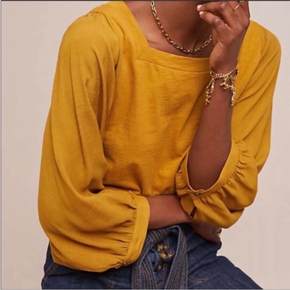 Anthropologie Akemi Kin Gold Decker Blouse